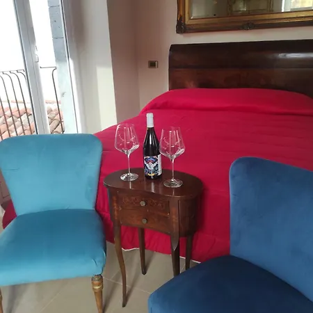 B&B Monte Etna Confort Maison 린구아로싸