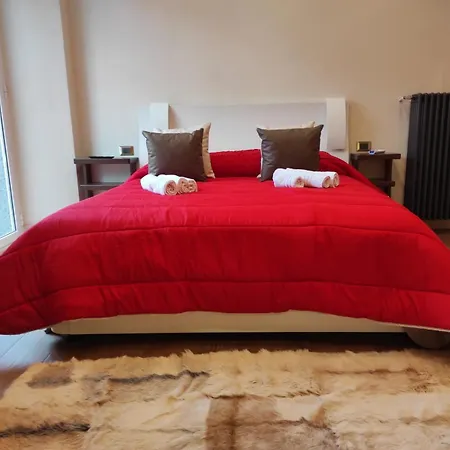B&B Monte Etna Confort Maison 린구아로싸